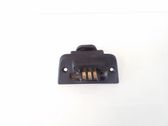 Sliding door contact joint