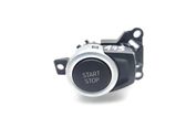 Bouton poussoir de démarrage du moteur