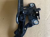 Engine bonnet/hood hinges