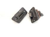 Sliding door contact joint