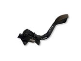 Accelerator throttle pedal