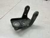 Bisagra inferior puerta delantera