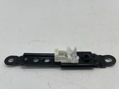 Rail de réglage hauteur de ceinture de sécurité