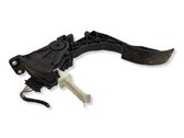 Accelerator throttle pedal