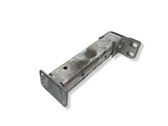 Radiator mount bracket