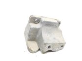 Engine mounting bracket