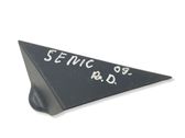 Fender trim (molding)