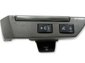Steering wheel buttons/switches