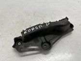 Rear bumper mounting bracket
