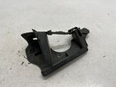 Rear bumper mounting bracket