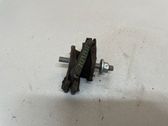 Gearbox mounting bracket