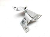 Engine bonnet/hood hinges