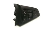 Steering wheel buttons/switches