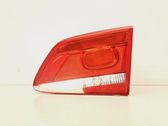 Tailgate rear/tail lights