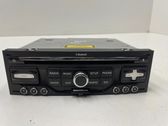 Radio/CD/DVD/GPS head unit