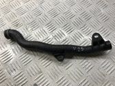 Tuyau de liquide de refroidissement moteur