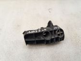 Rear bumper mounting bracket