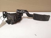 Accelerator throttle pedal