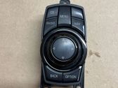 Head unit multimedia control