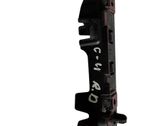Front bumper mounting bracket