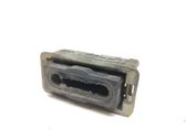 Radiator mount bracket