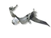 Fender mounting bracket