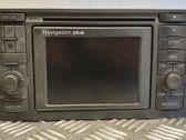 Radio/CD/DVD/GPS head unit