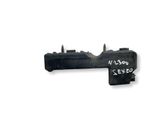 Front bumper mounting bracket