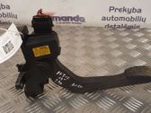 Accelerator throttle pedal