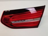 Tailgate rear/tail lights