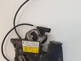 Замок капота двигателя