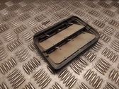 Quarter panel pressure vent