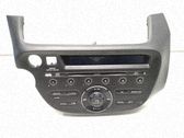 Radio / CD-Player / DVD-Player / Navigation