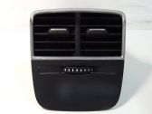 Rear air vent grill