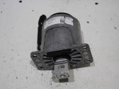 Engine mount vacuum valve
