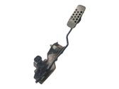 Accelerator throttle pedal