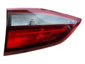 Tailgate rear/tail lights
