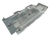 Center/middle under tray cover
