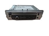 Radio / CD-Player / DVD-Player / Navigation