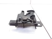 Engine bonnet/hood lock/catch