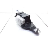 Middle seatbelt (rear)