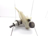 Master brake cylinder