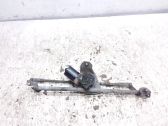 Tringlerie et moteur d'essuie-glace avant