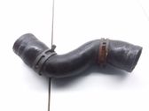 Tuyau de liquide de refroidissement moteur