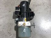 Convertible roof main ram cylinder