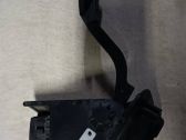 Accelerator throttle pedal