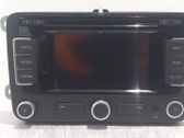 Radio / CD-Player / DVD-Player / Navigation