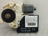 Motor del regulador de la ventanilla de la puerta delantera