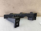 Front bumper mounting bracket