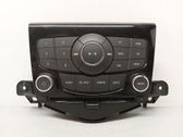 Radio/CD/DVD/GPS head unit
